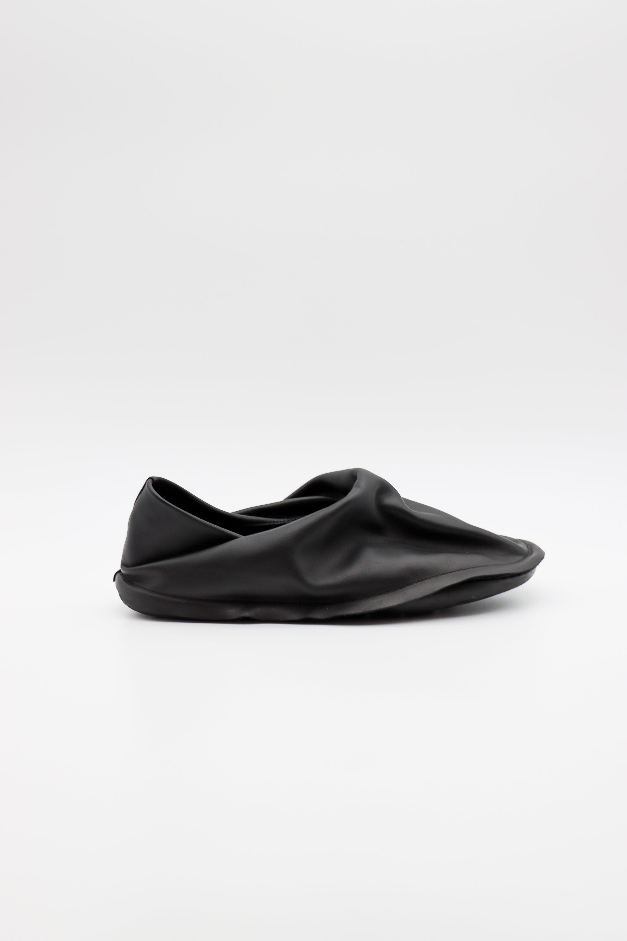 Camper x ISSEY MIYAKE Peu Form in Black by Camper – Idlewild