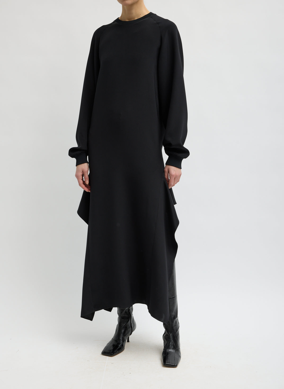 4 PLY SILK LONG SLEEVE DRESS WITH RUFFLE DETAIL