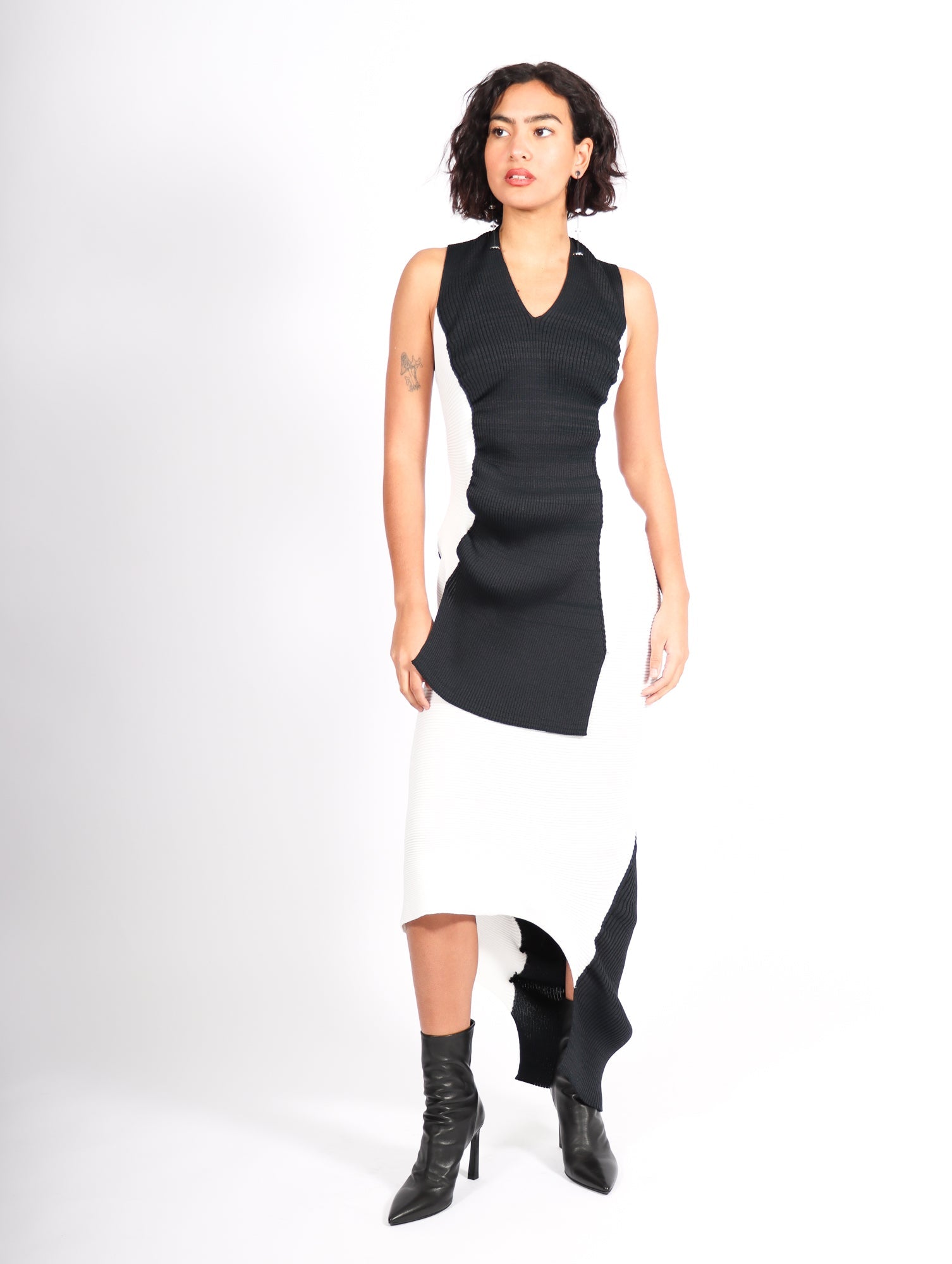 Aerate Skirt in Dark Navy &amp; White by Issey Miyake-Idlewild