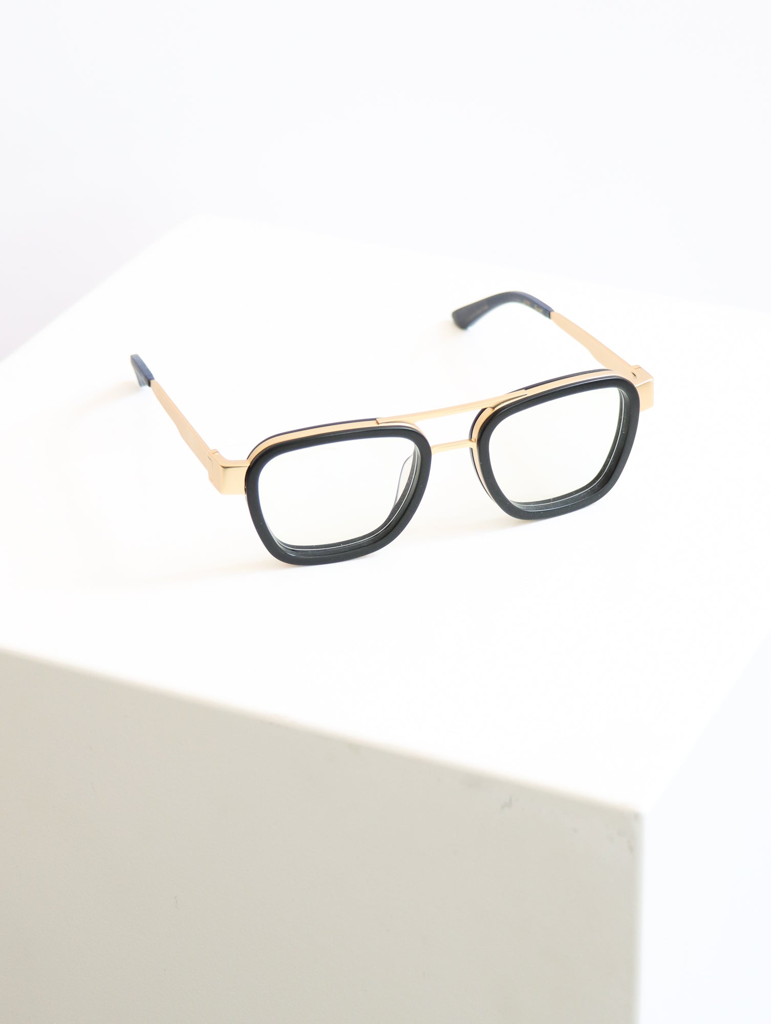 Bandit Readers in Matte Gold &amp; Black by Caddis-Caddis Eyewear-Idlewild