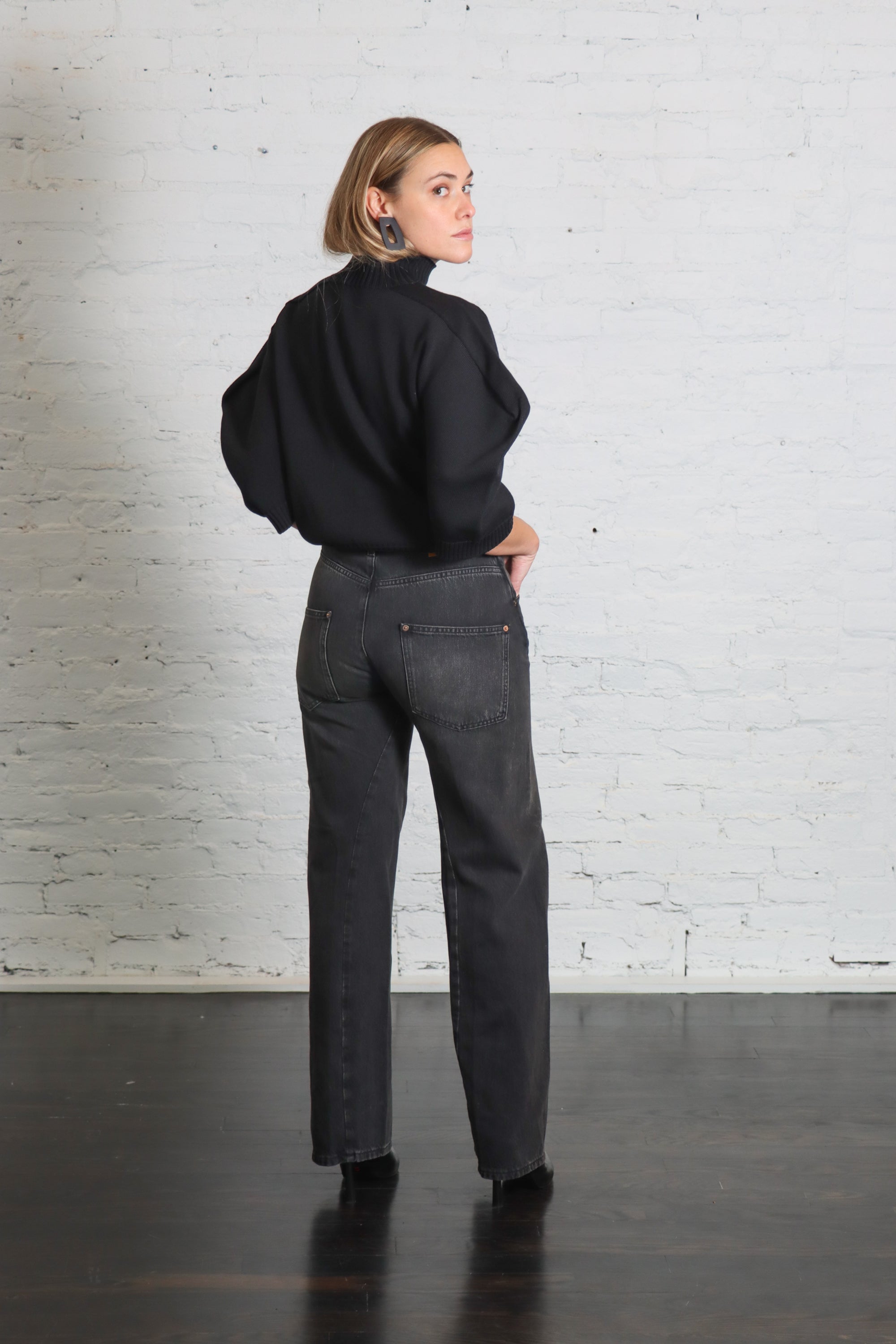 Big Twisted Seam in Mineral Black by 6397-6397-Idlewild-Cincinnati