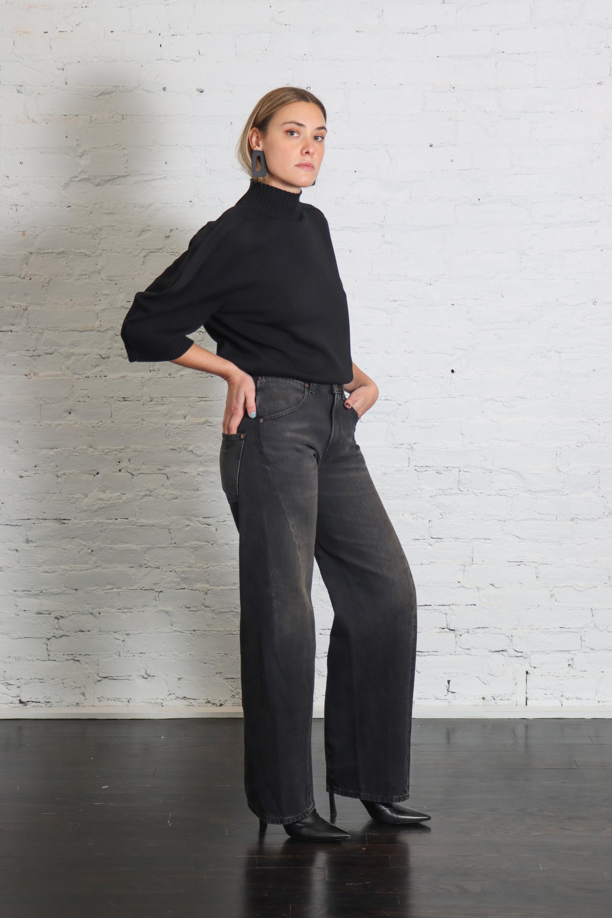 Big Twisted Seam in Mineral Black by 6397-6397-Idlewild-Cincinnati