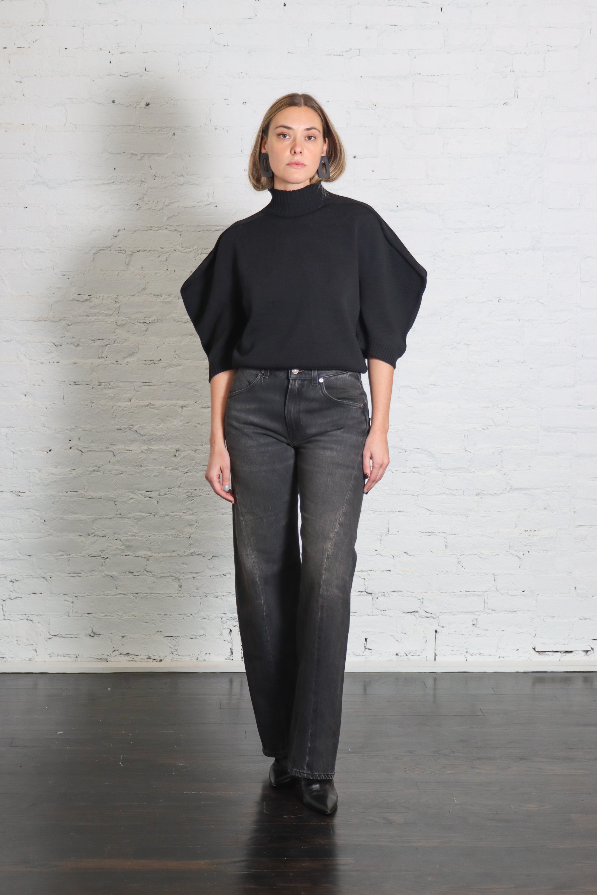 Big Twisted Seam in Mineral Black by 6397-6397-Idlewild-Cincinnati