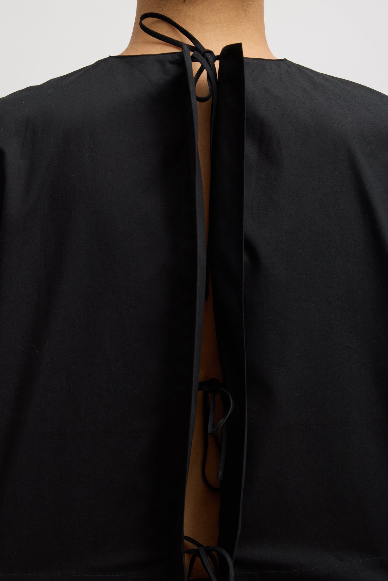 COMPACT ECO POPLIN CROPPED SQUARE TOP