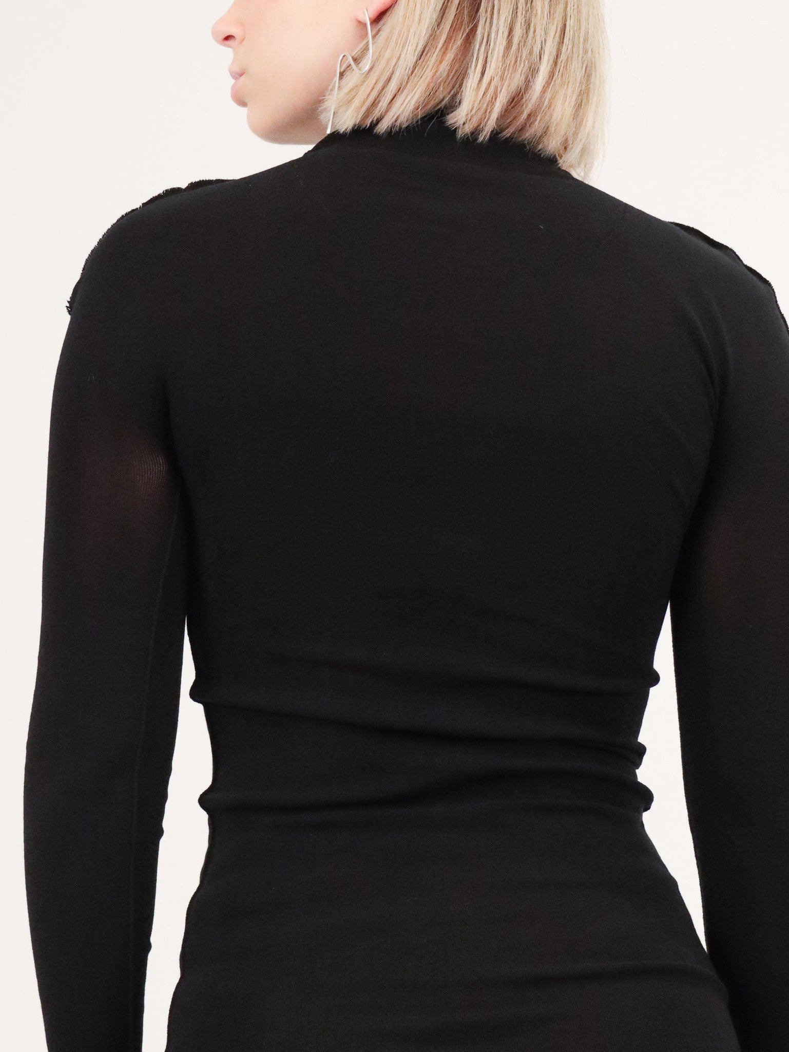 Cotton Baguette in Black by Issey Miyake – Idlewild