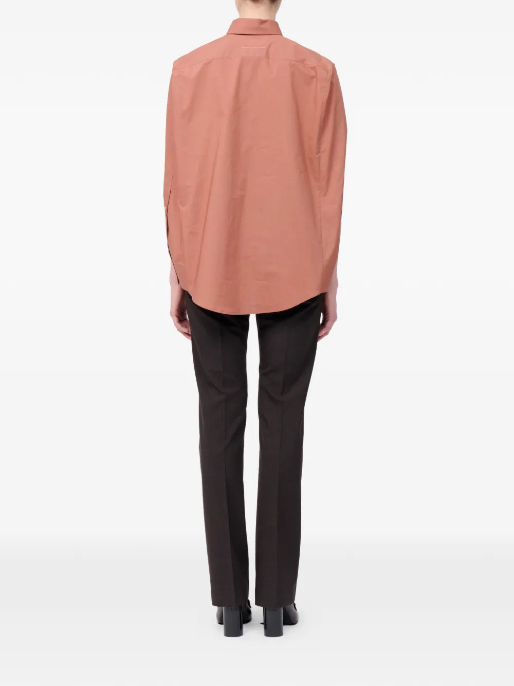 MM6 コットントップス Cotton Poplin Shirt in Terracotta Red by MM6 Maison Margiela