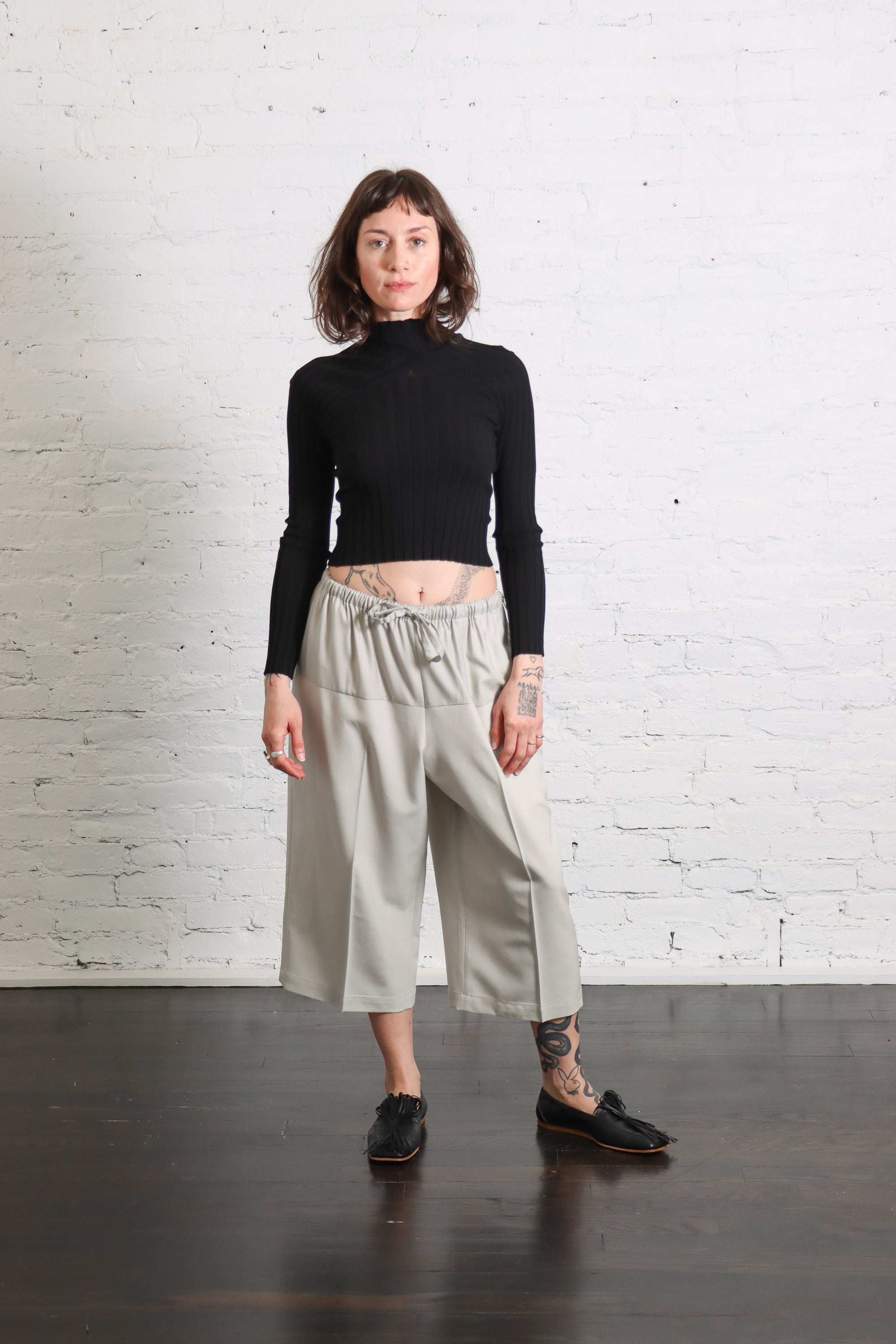 Cropped Drawstring Pant in Stone by 6397
