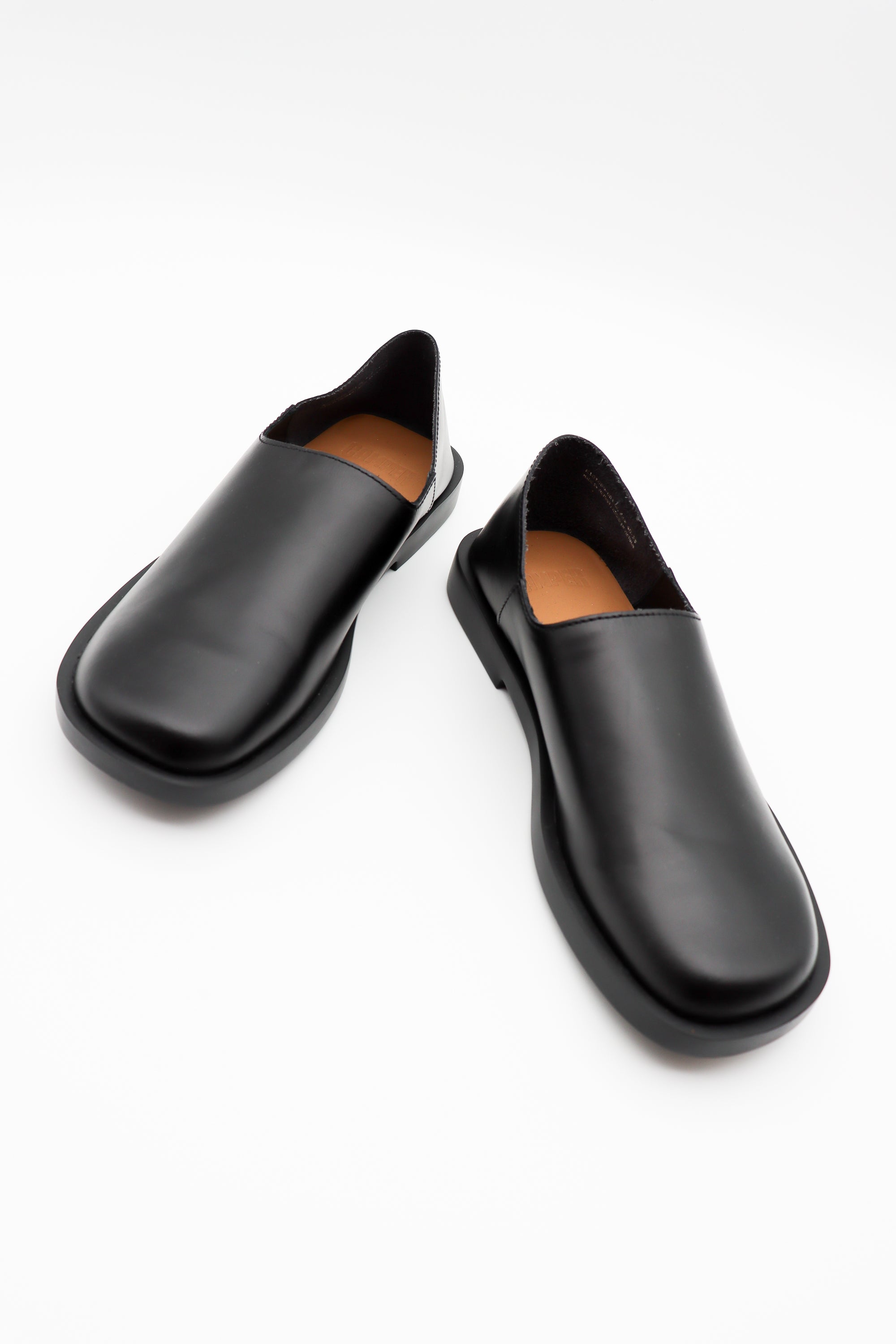 Don Loafer in Black by Camper – Idlewild