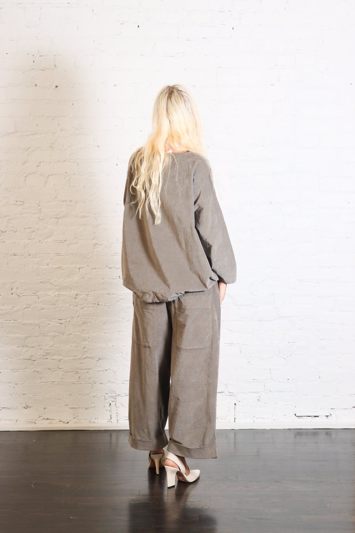 Drawstring Hem T-Shirt V in Taupe by Album Di Famiglia-Album Di Famiglia-Idlewild-Cincinnati