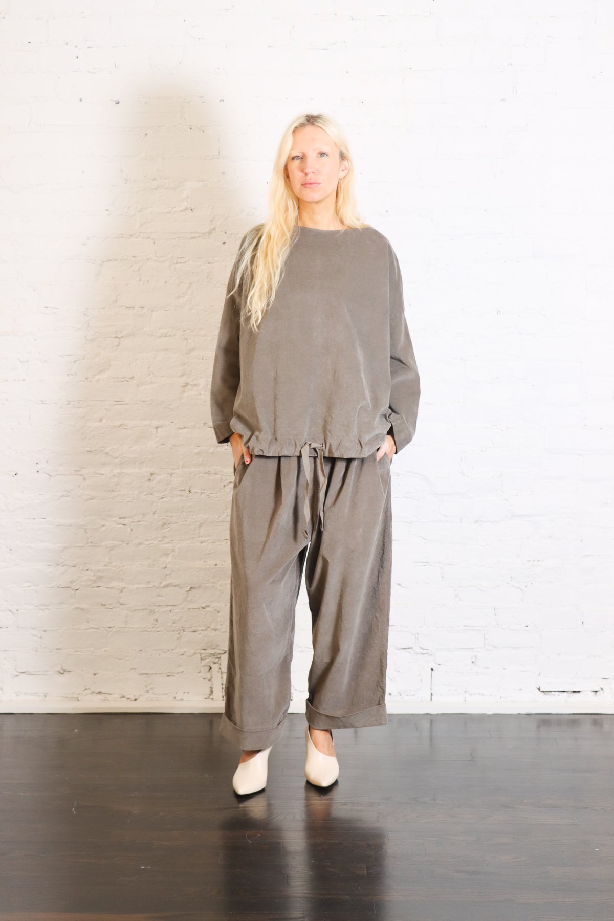 Drawstring Hem T-Shirt V in Taupe by Album Di Famiglia-Album Di Famiglia-Idlewild-Cincinnati