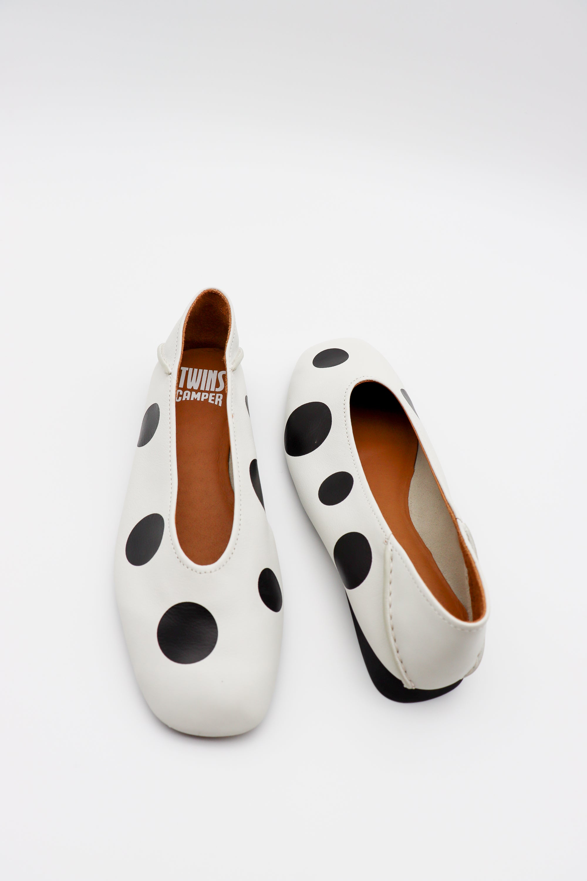 Gobi Houston Flat in White by Camper-Camper-Idlewild-Cincinnati