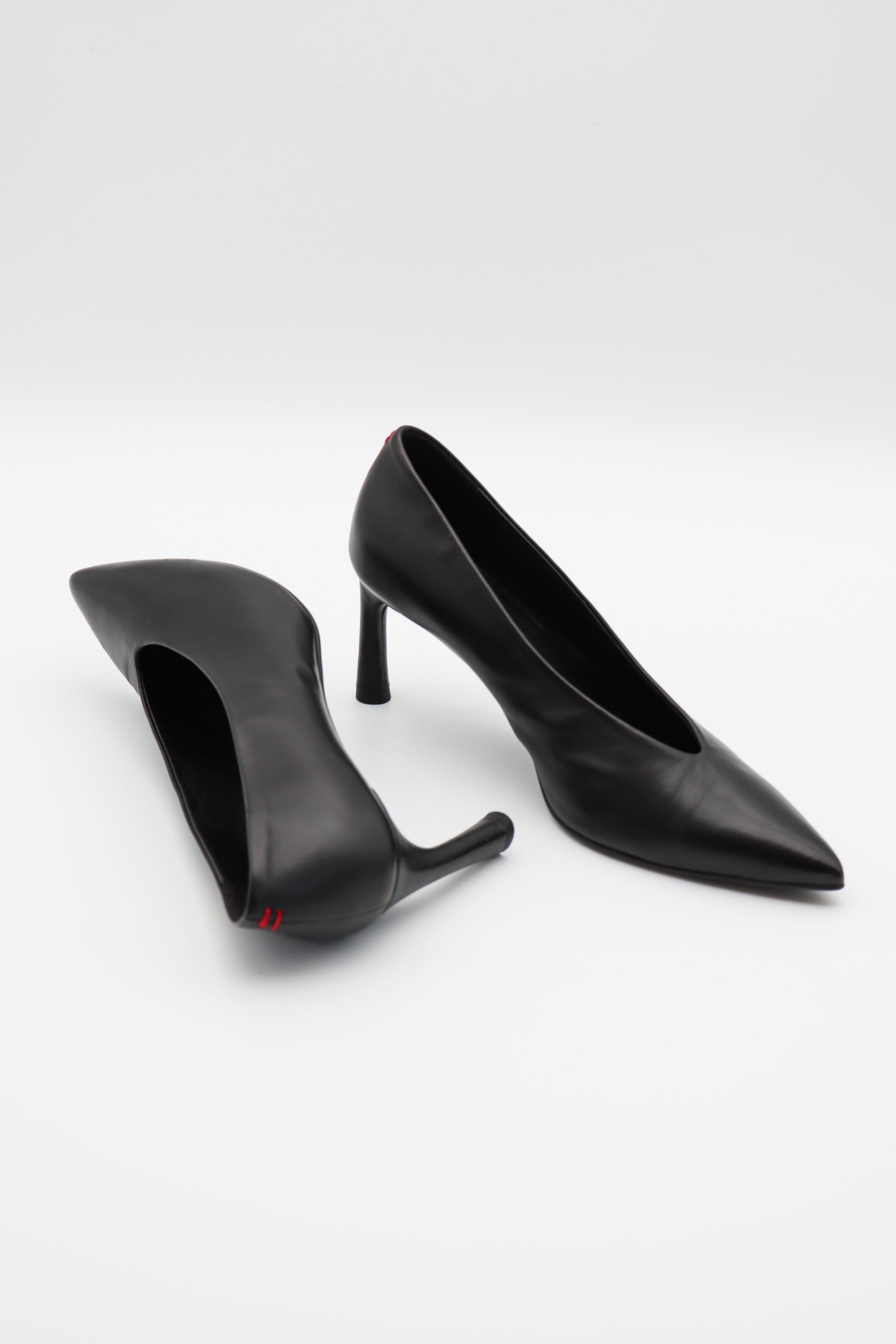 Got Scarpa Heel in Baron Nero by Halmanera-Halmanera-Idlewild