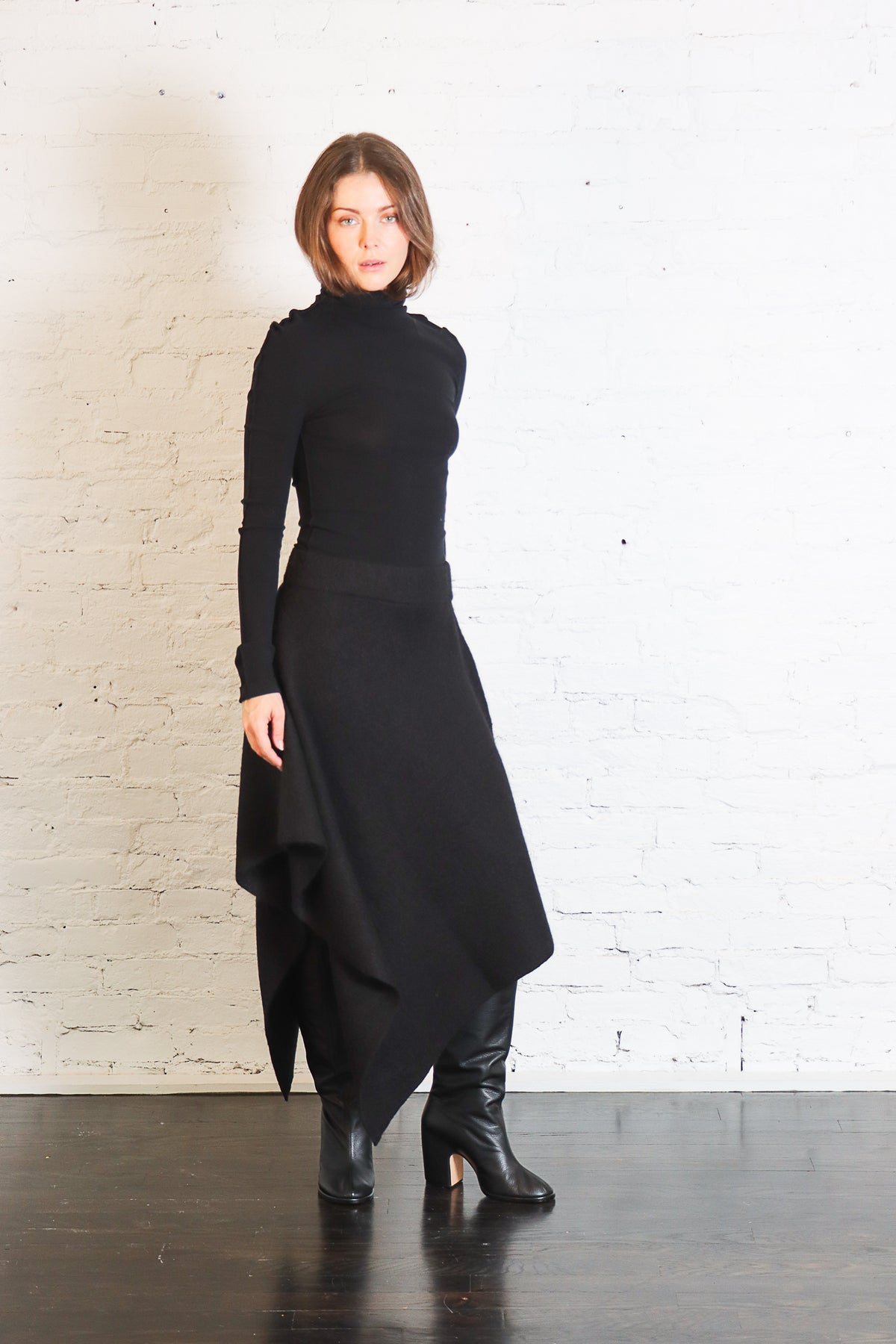 Manta Skirt in Black by Lauren Manoogian