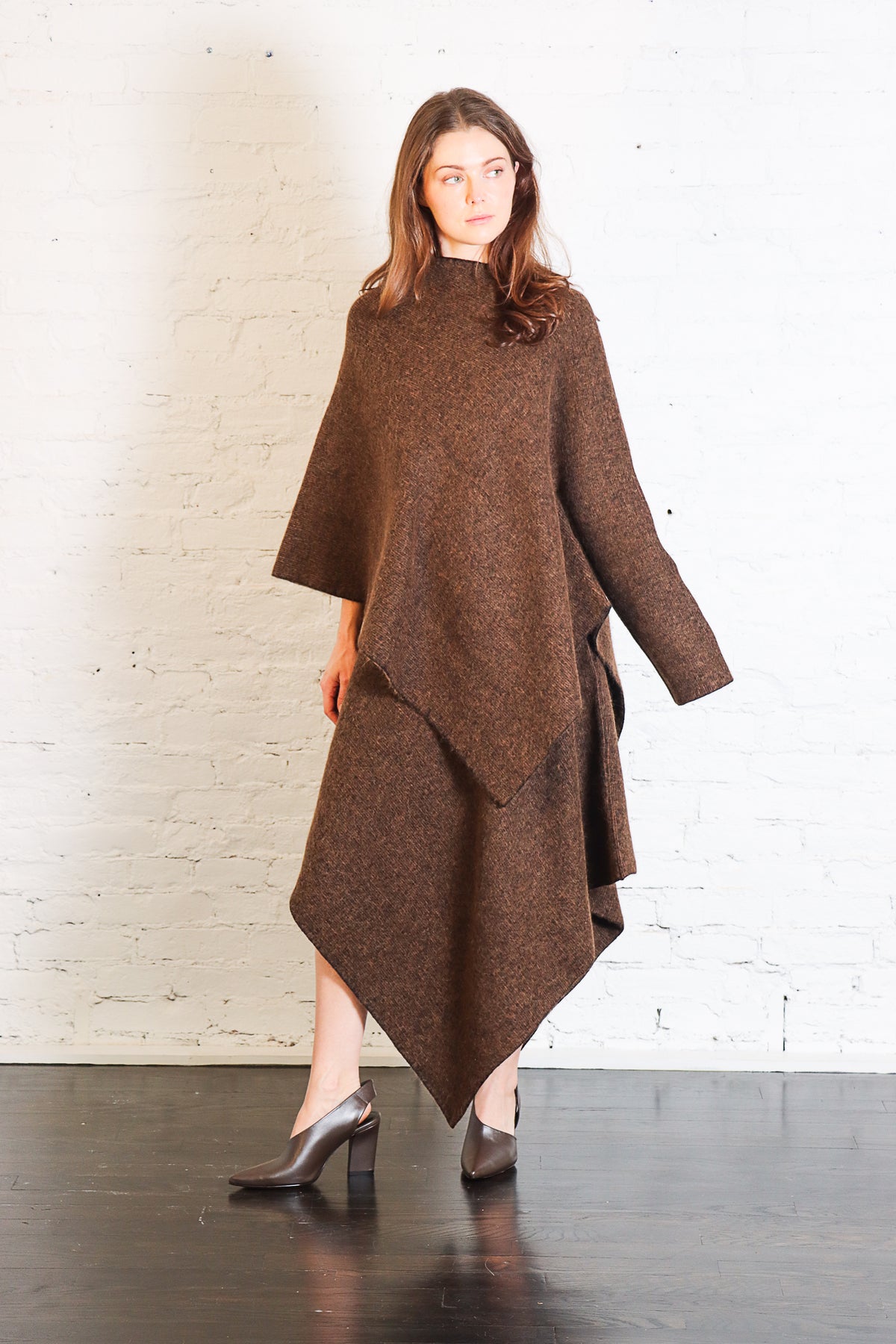 Manta Pullover in Rust Marl by Lauren Manoogian