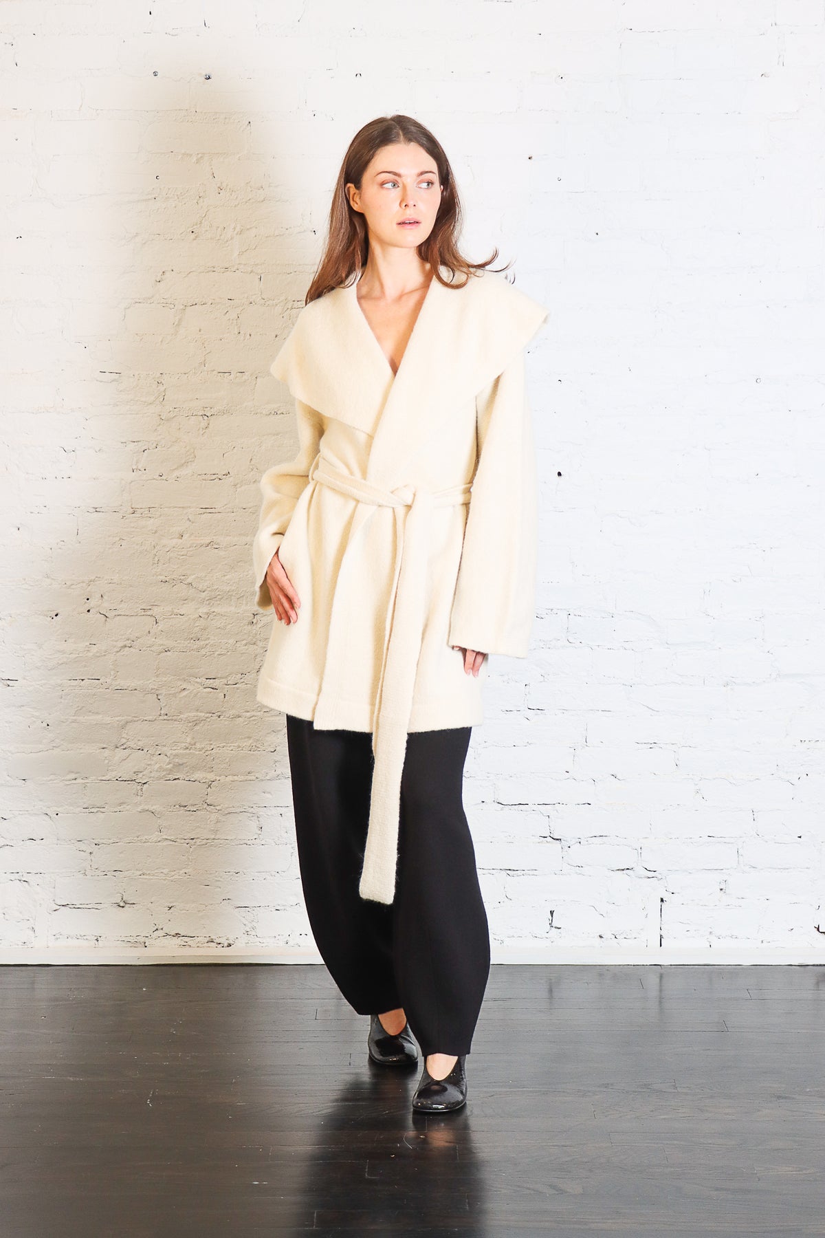 Venn Cardigan in Raw White by Lauren Manoogian