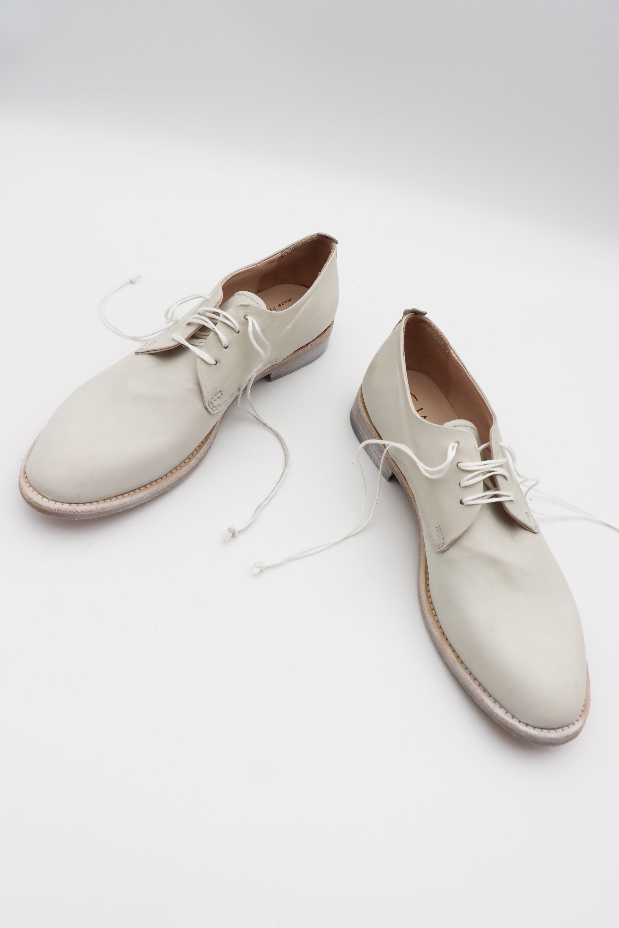 Jazz Oxford in Bianco by Shoto-Shoto-Idlewild-Cincinnati
