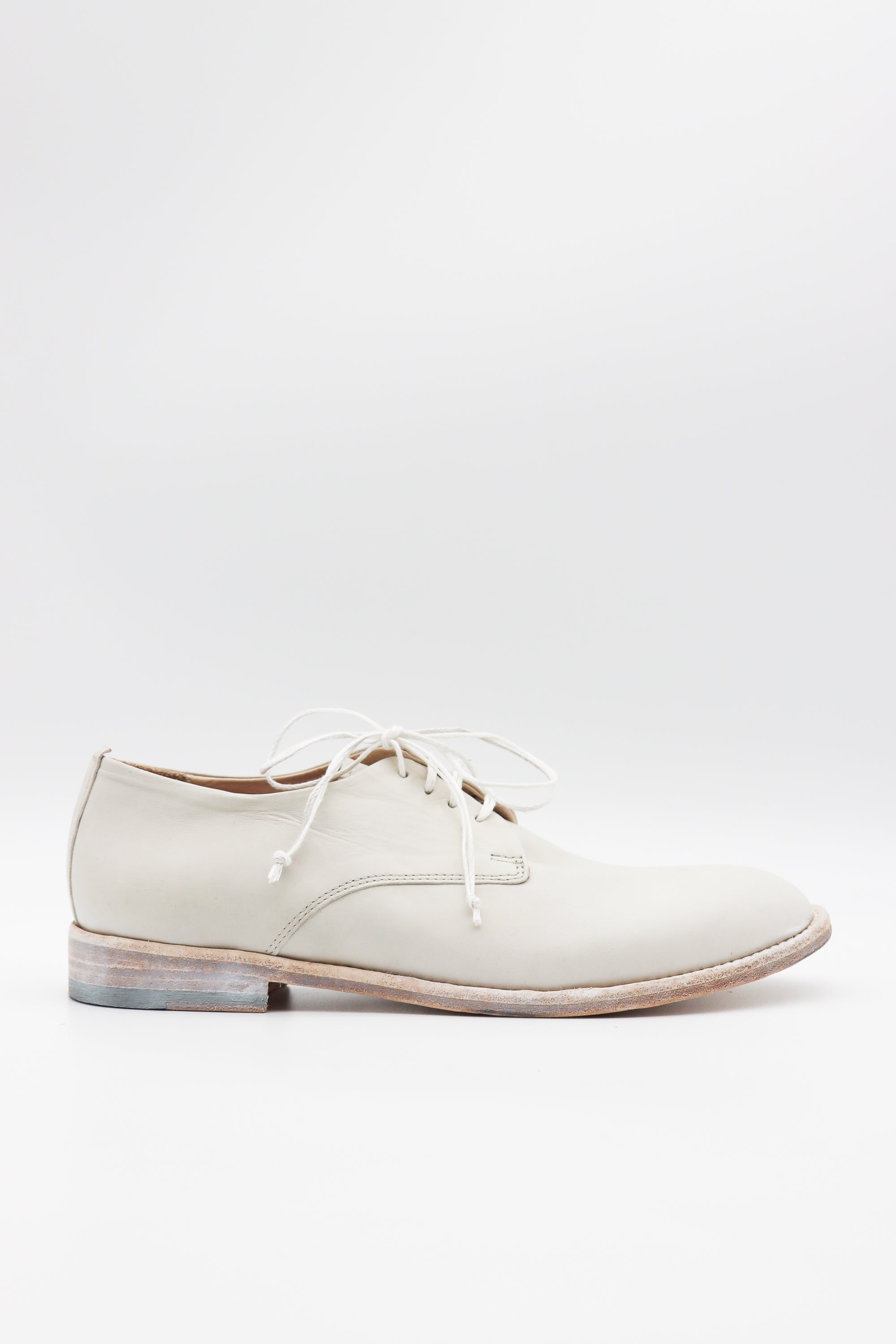 Jazz Oxford in Bianco by Shoto-Shoto-Idlewild-Cincinnati