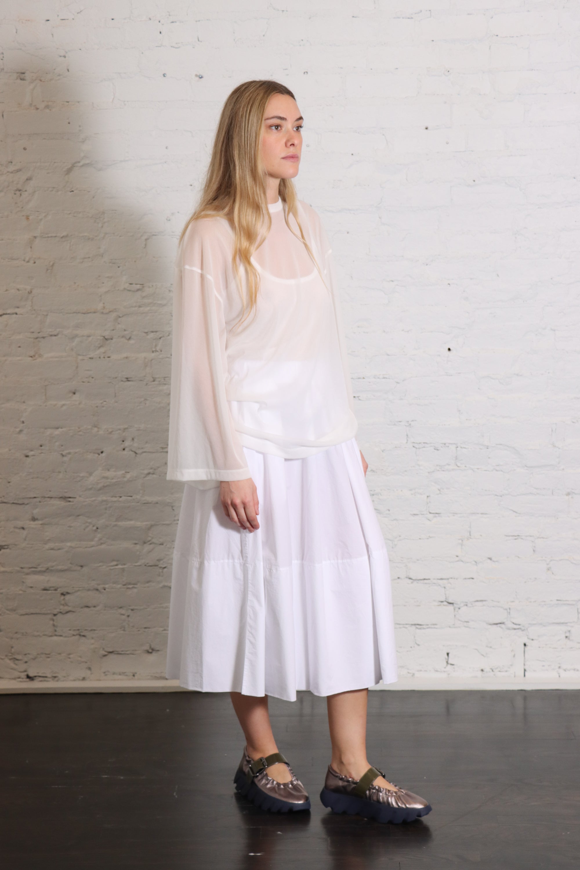 Light Jersey T-Shirt in Bianco by Alysi-Tops-Alysi-Idlewild