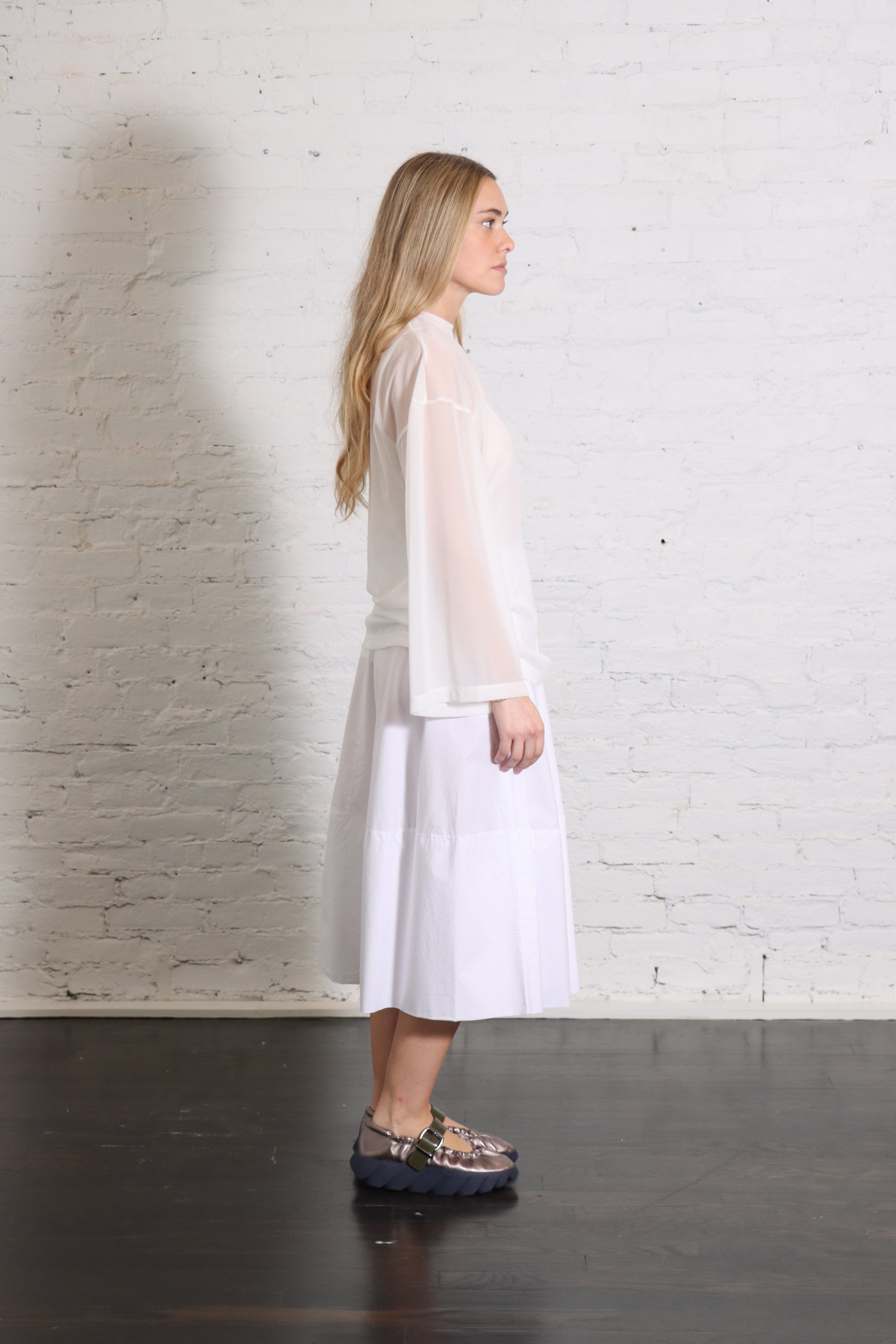 Light Jersey T-Shirt in Bianco by Alysi-Tops-Alysi-Idlewild