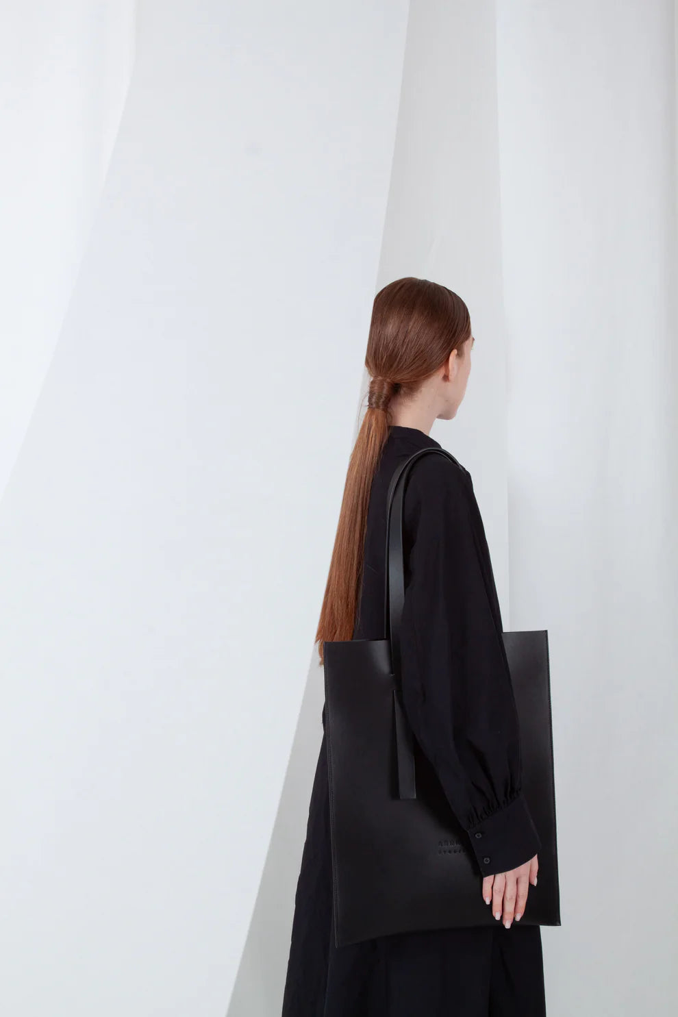 Piatta Shoulder Bag in Black by Arrhe Studio-Arrhe Studio-Idlewild-Cincinnati