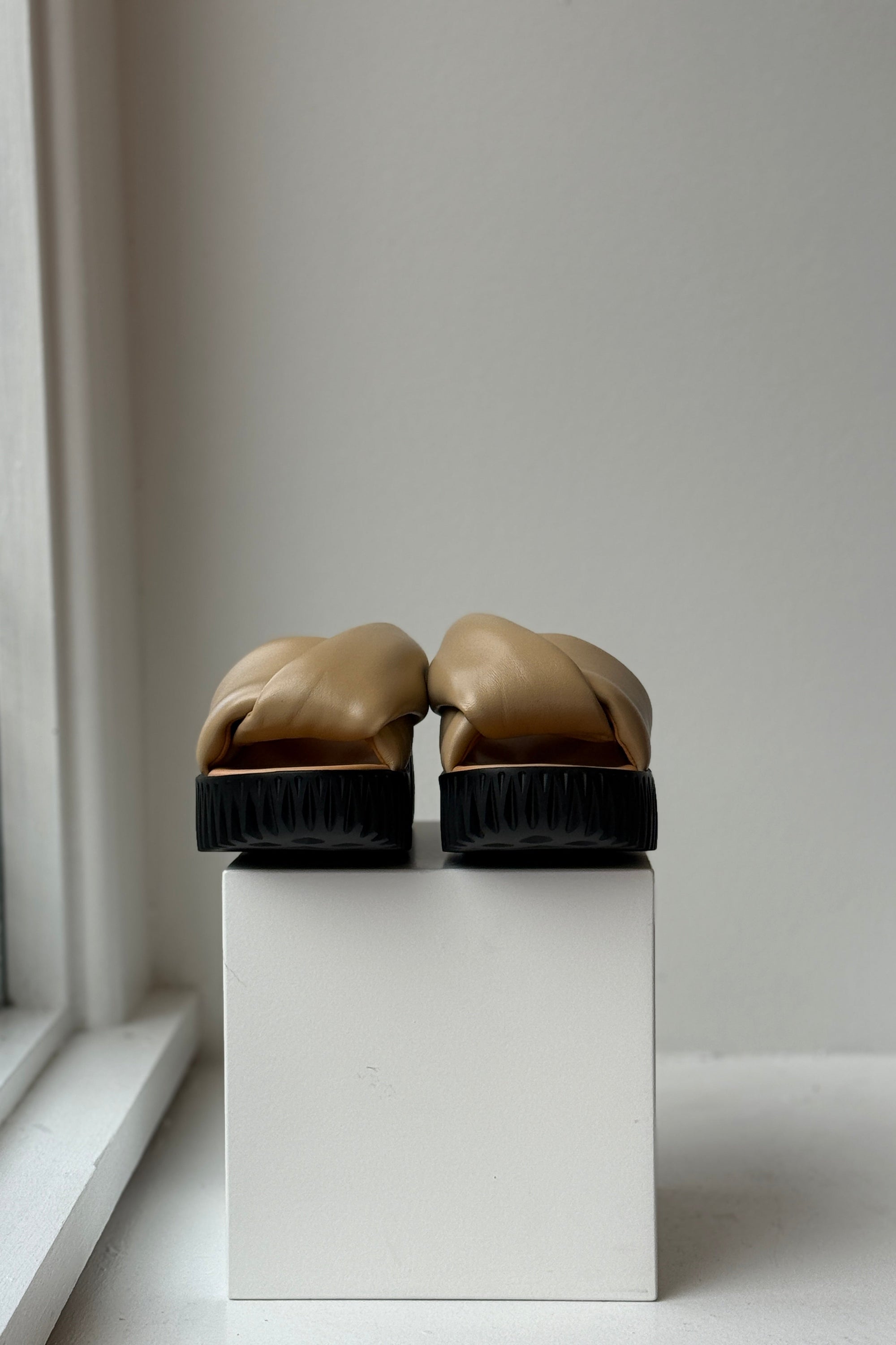 Plia Semo in Skin by 4CCCCEES-4CCCCEES-Idlewild