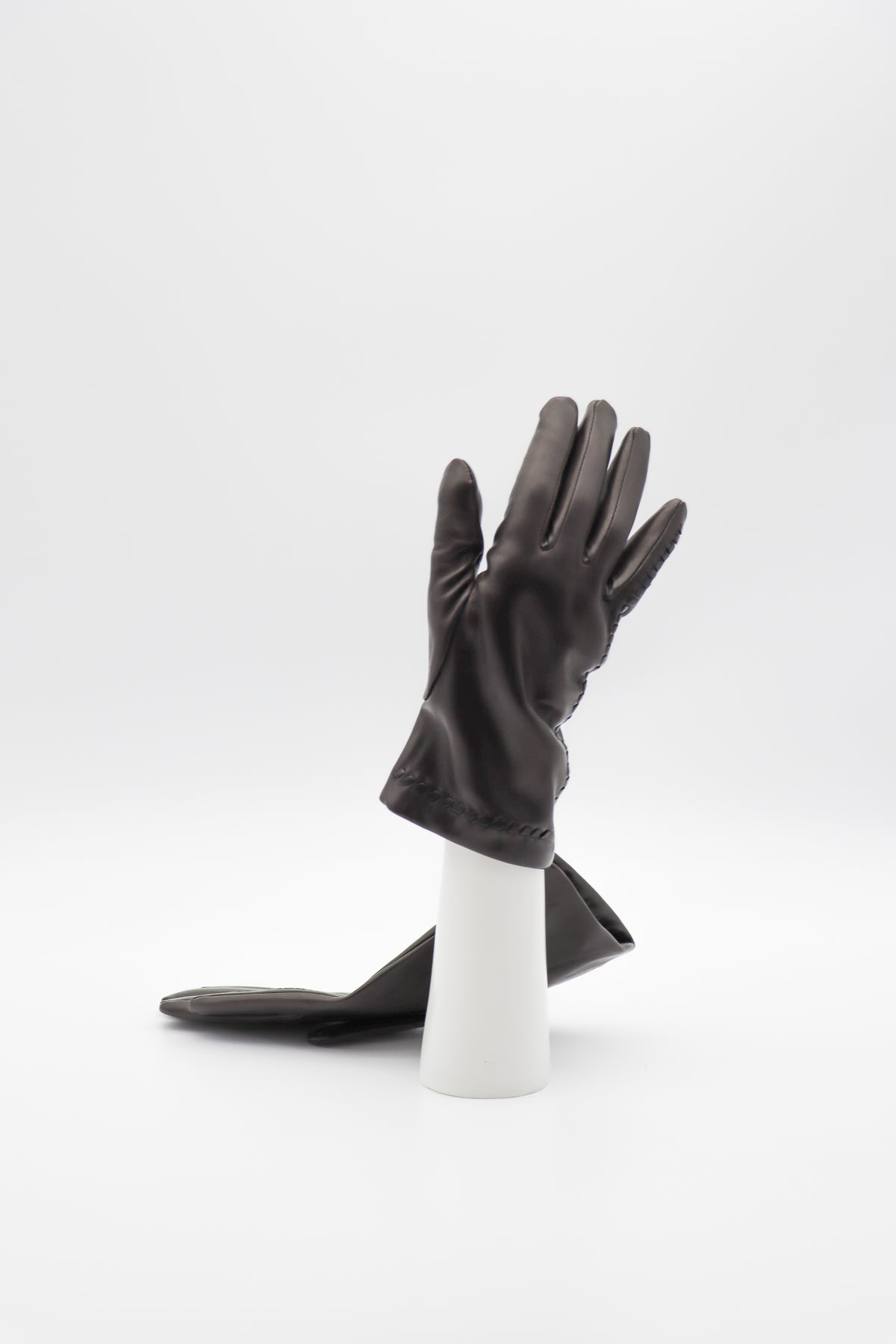 Stitched Lambskin Cashmere Lined Gloves in Gray Black by Gloves Forino 1899-Gloves Forino 1899-Idlewild-Cincinnati
