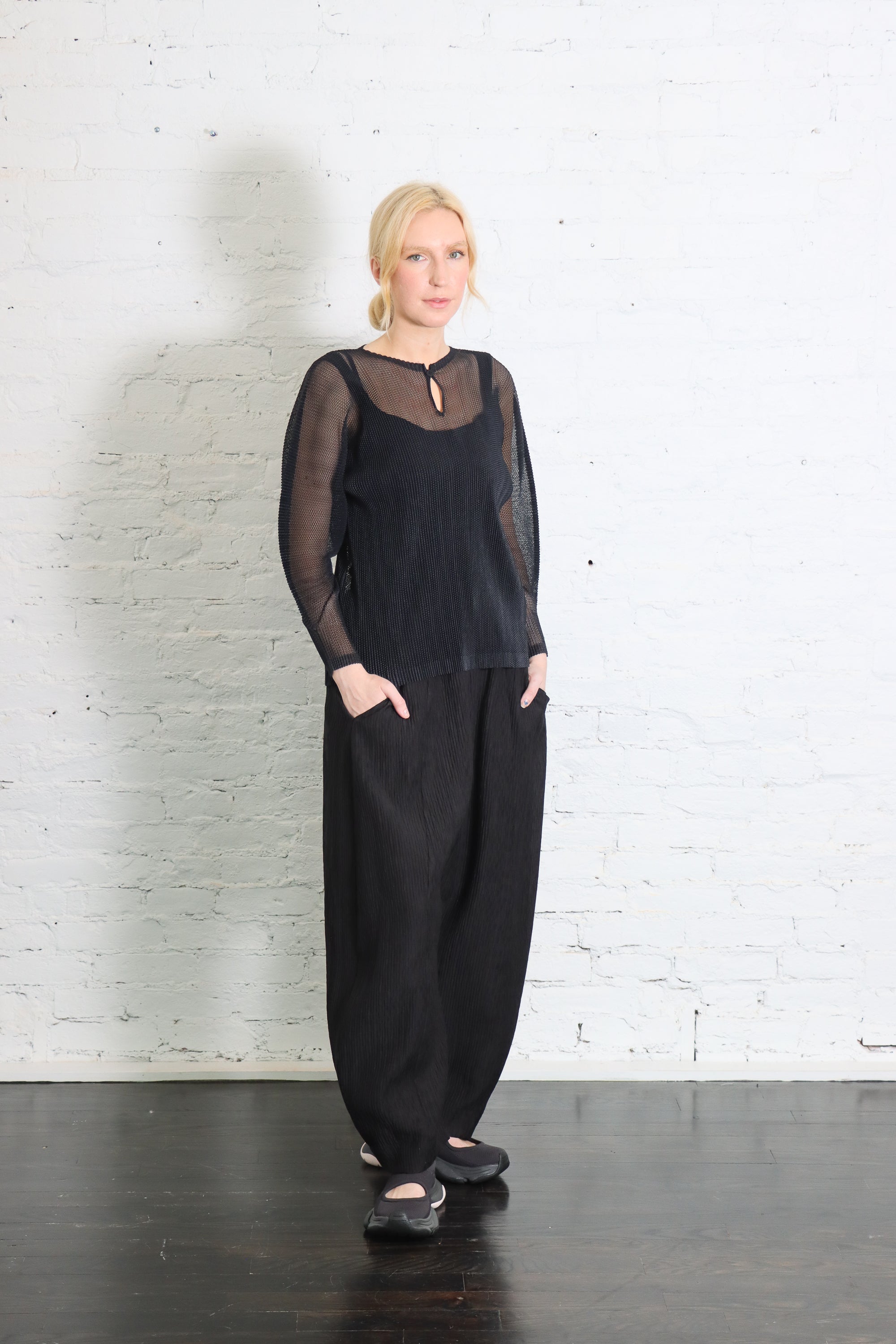Tatami April Top in Black by Pleats Please Issey Miyake – Idlewild