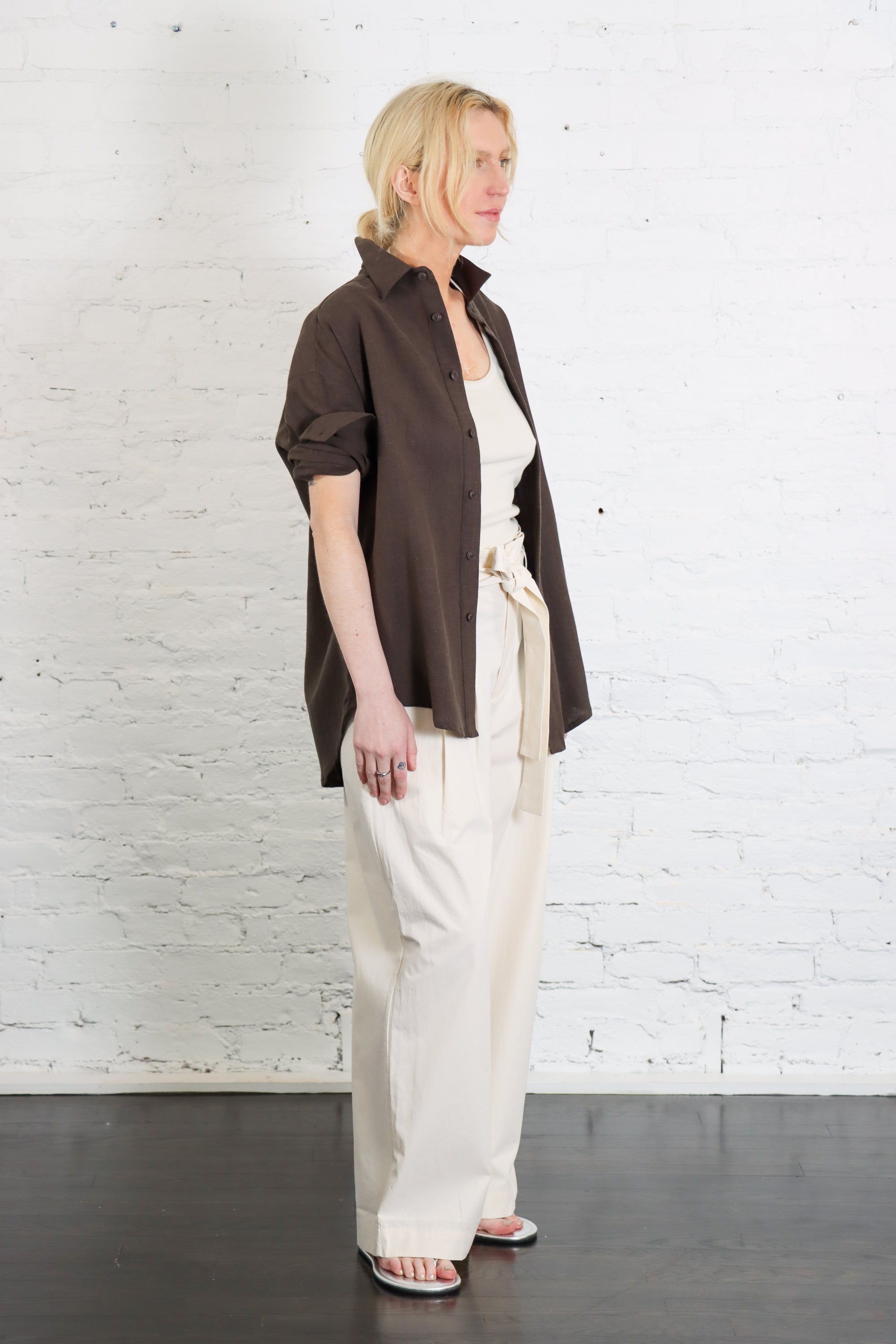 Unisex Dolman Shirt in Olive Gray by 7115 by Szeki – Idlewild