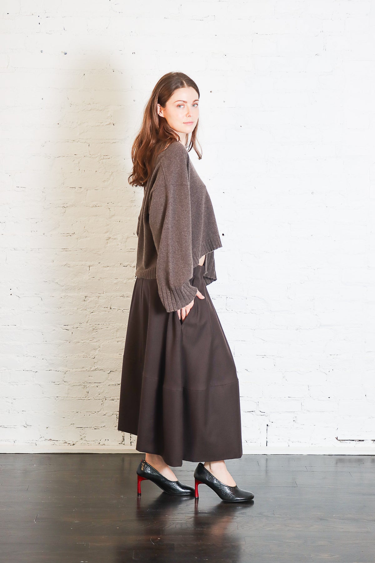 V-Neck Pullover in Moro by Serien°umerica-Serien°umerica-Idlewild-Cincinnati